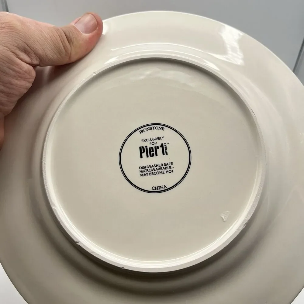 Pier 1 Ironstone Christmas Holiday Plaid 8.75